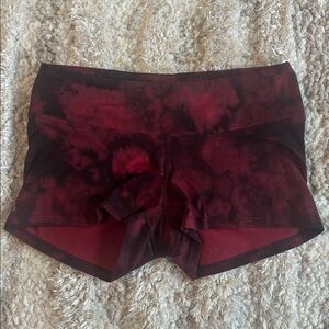 NOBULL TYE DYE SHORT 2"